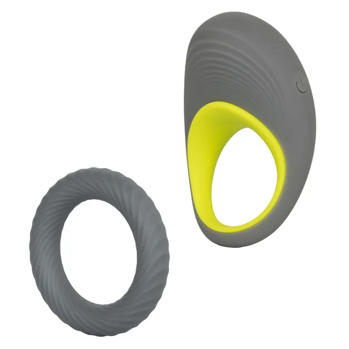 CalExotics Couples Link Up Edge Vibrating Ring