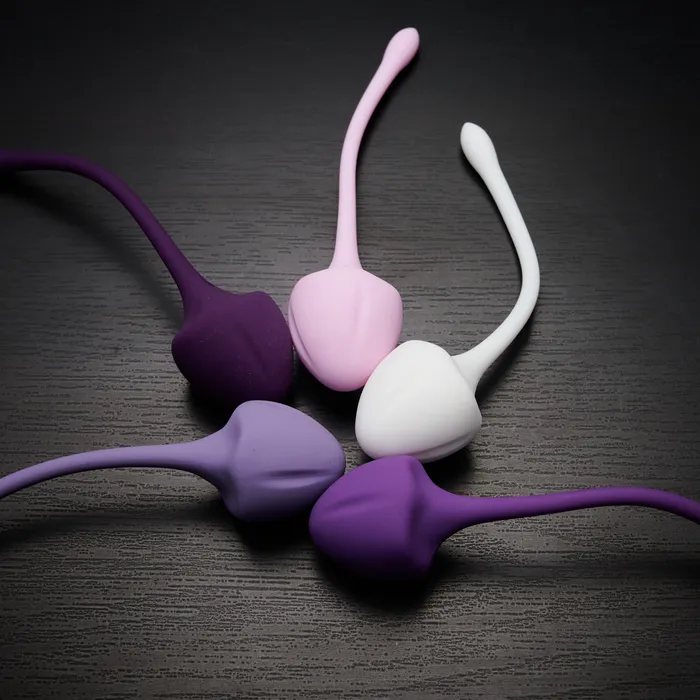 Female Sex Toys Kays Risque Kays Weighted Kegel balls